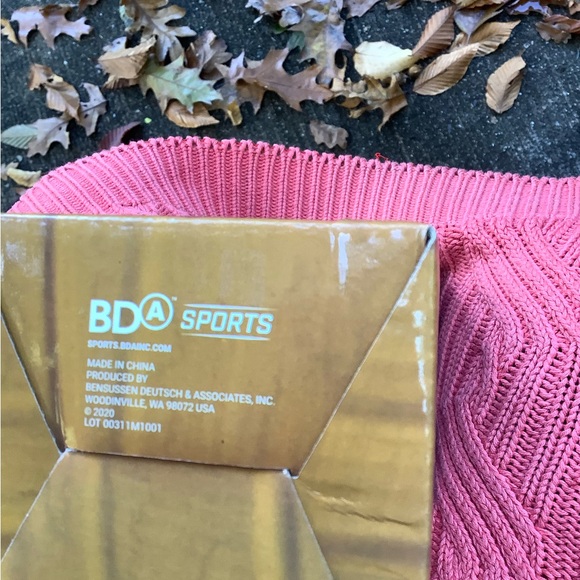 Mrs Mets as Wonder Woman Bobblehead - Picture 5 of 6